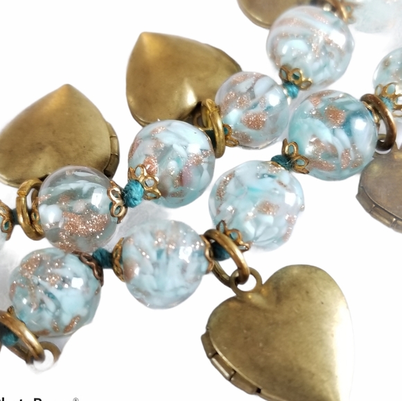 Hand Crafted Repurposed Vintage Art Glass Locket Bracelet - Picture 8 of 12